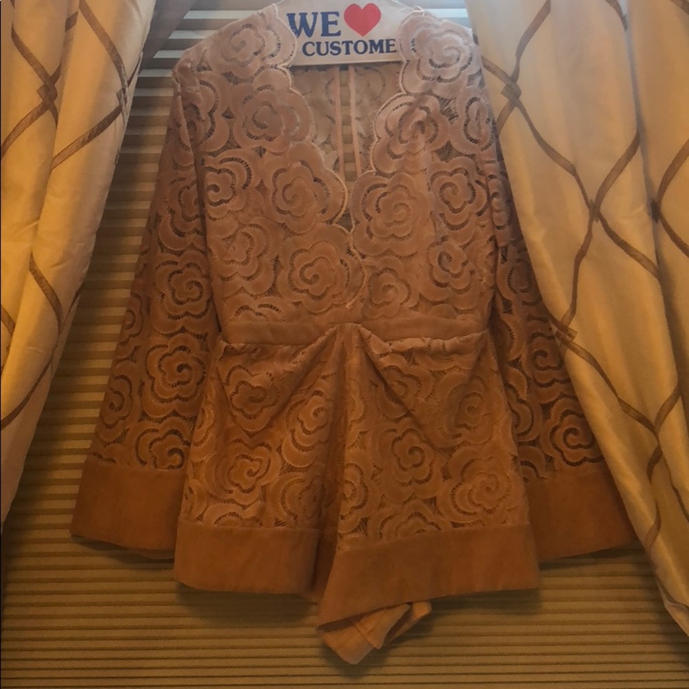 Alice McCall size 6
